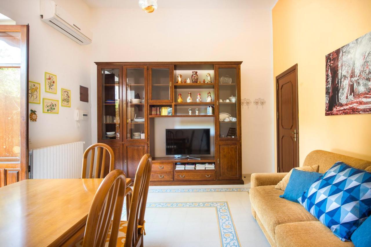 Ferienwohnung La Casa Di Sara A Mondello Exterior foto