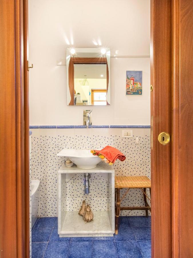 Ferienwohnung La Casa Di Sara A Mondello Exterior foto